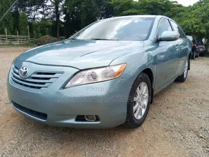 Toyota Camry 2010 Green