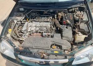 Mazda 323 1.6 2002 Green