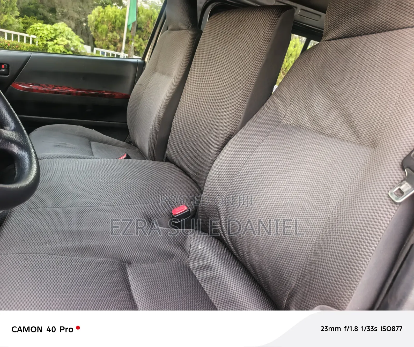 Toyota HiAce 2012 Silver