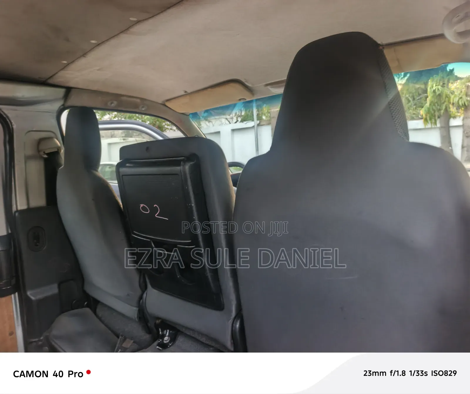 Toyota HiAce 2012 Silver
