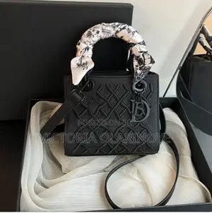Fashion High Grade Heavy Embroidery Handbag