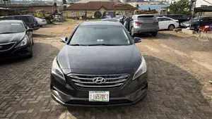 Hyundai Sonata Sport 4dr Sedan (2.4L 4cyl 6A) 2015 Black