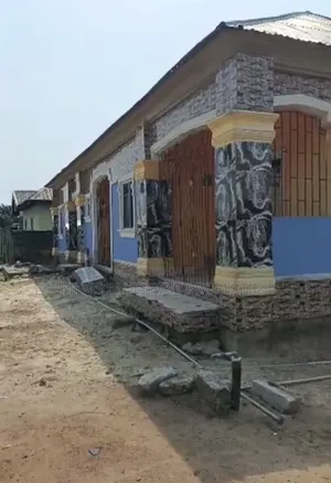1bdrm Bungalow in Agbarha Otor Ughelli, Warri for sale