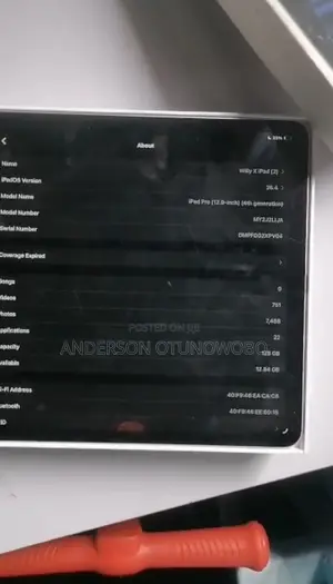 Apple iPad Pro 12.9 (2022) 128 GB Silver