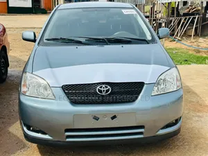 Toyota Corolla Liftback 2004 Green