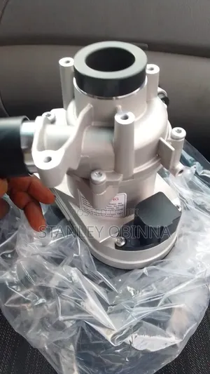 Eletric Water Pump Mercedes Benz W167 Gle63 2020