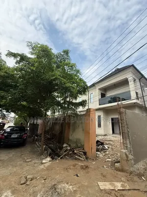 4bdrm Duplex in Gbagada Lagos for sale