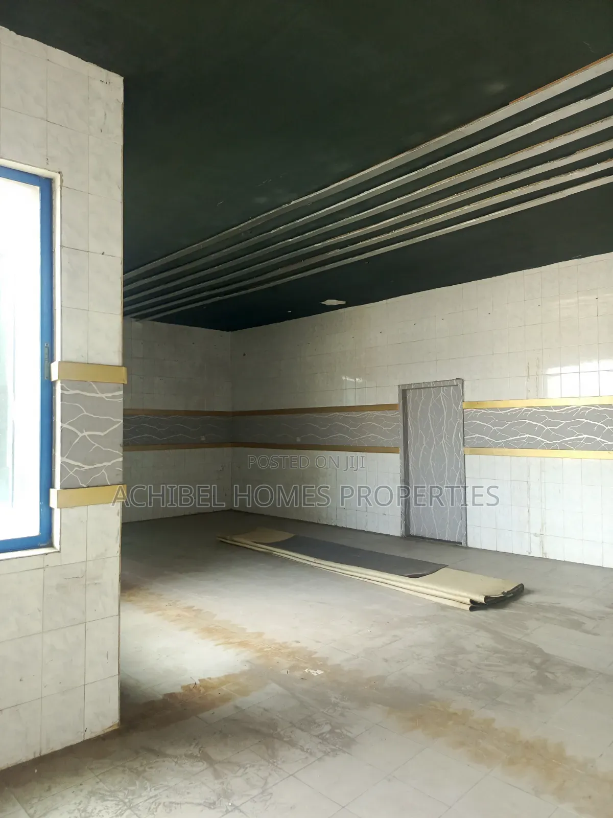54 Square Meter Open Space
