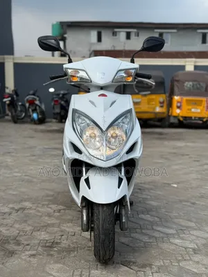 Kymco 2018 White