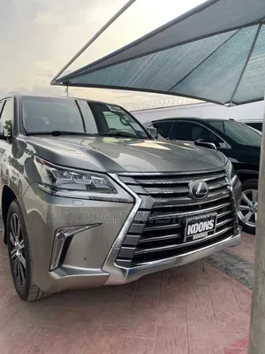 Lexus LX 570 (5 seats) AWD 2018 Gold