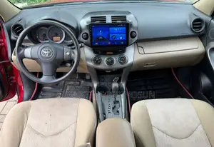 Toyota RAV4 2011 Red
