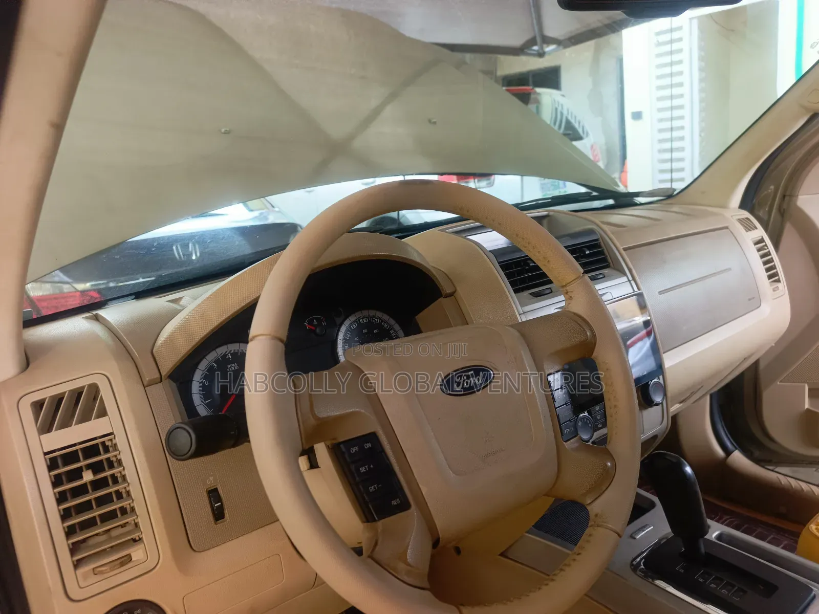 Ford Escape 2010 Beige