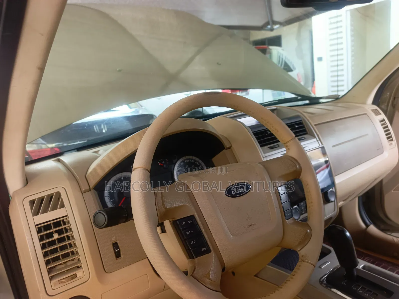 Ford Escape 2010 Beige