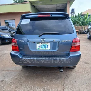 Toyota Highlander V6 AWD 2002 Blue