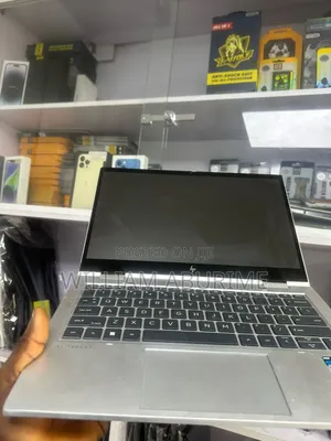 Laptop HP EliteBook 830 G8 16GB Intel Core i5 SSD 256GB