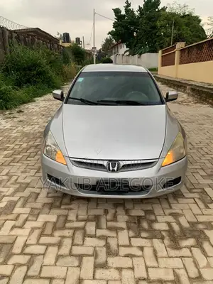 Honda Accord 2008 Silver