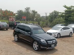 Mercedes-Benz GLK-Class 2011 Black