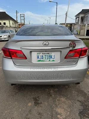 Lexus ES 350 2011 Silver