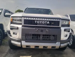 Toyota Land Cruiser 2025 White