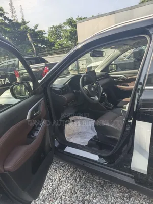 New Toyota Urban Cruiser 2025 Black
