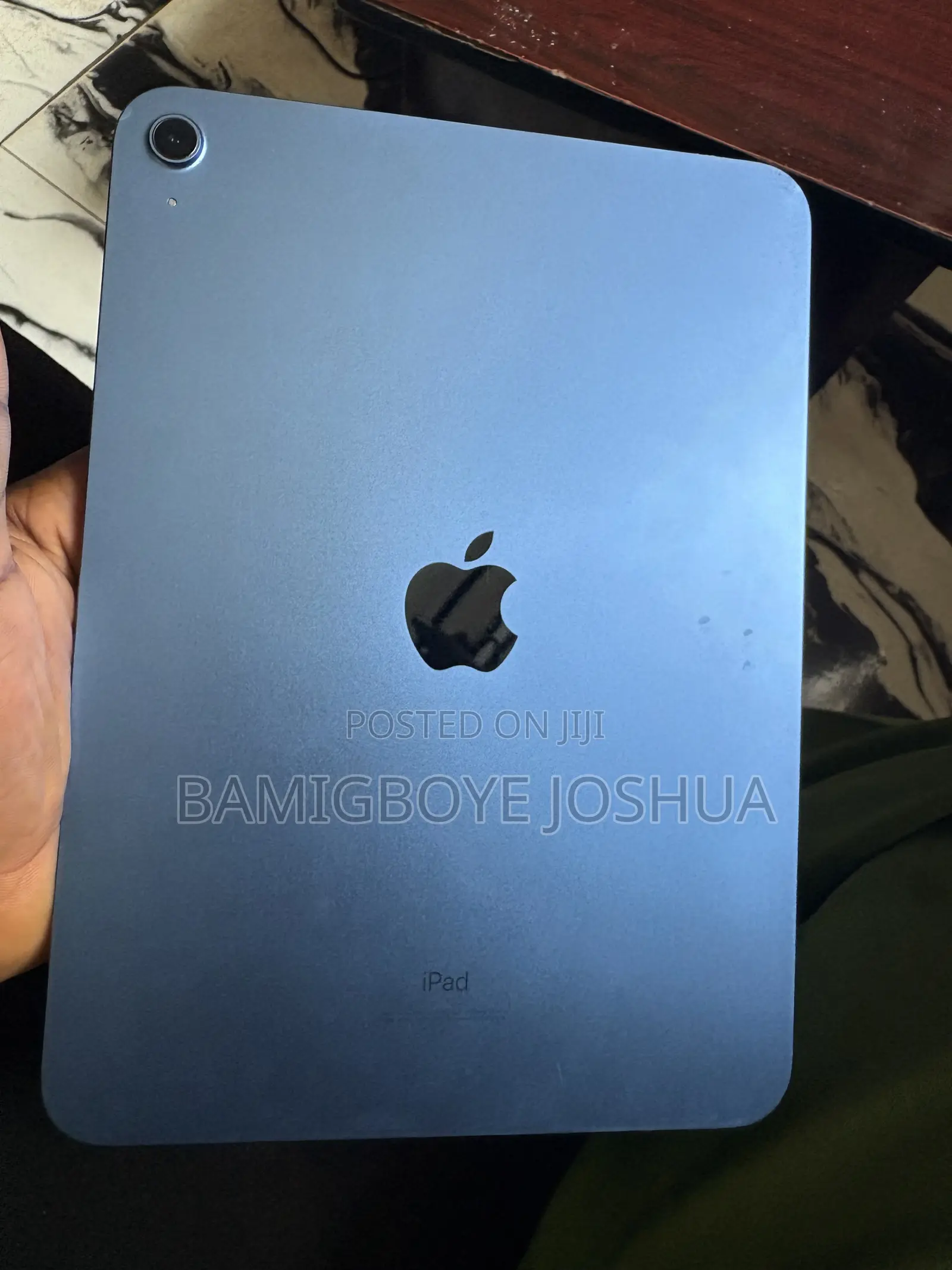 Apple iPad Wi-Fi 64 GB Blue
