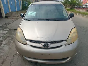 Toyota Sienna CE FWD 2006 Gray