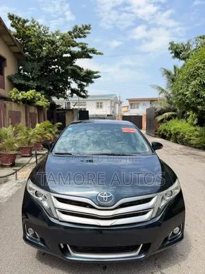 Toyota Venza Limited 4dr Wagon AWD (3.5L 6cyl 6A) 2015 Green