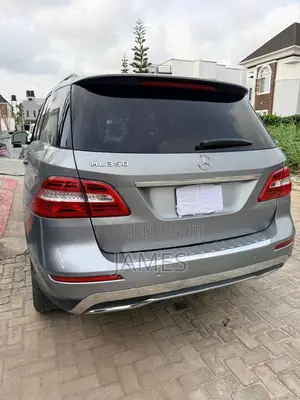 Mercedes-Benz M Class ML350 4MATIC 4dr SUV AWD (3.5L 6cyl 7A) 2014 Gray