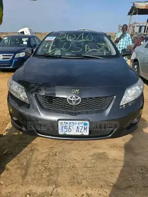 Toyota Corolla 2010 Black