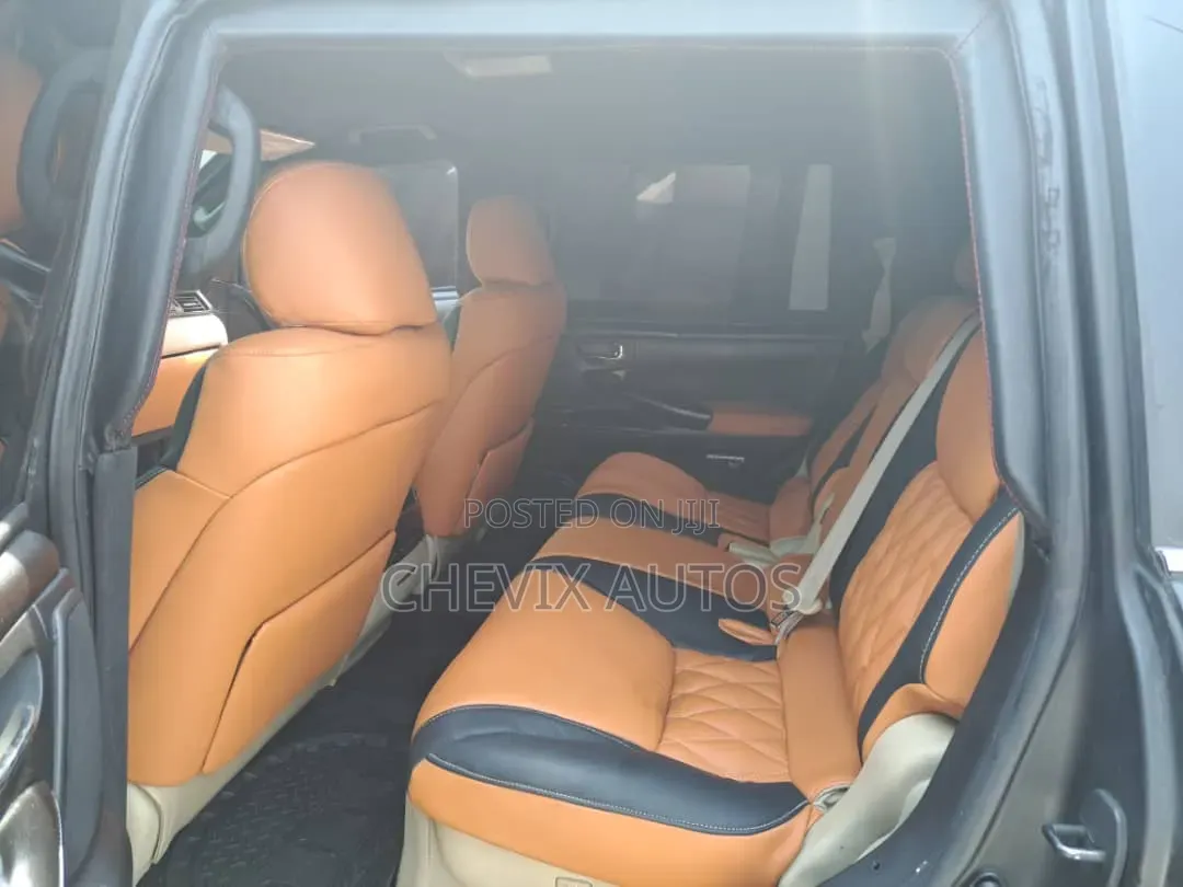Lexus LX 570 AWD 2013 Black