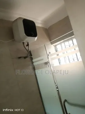 2bdrm Block of Flats in Elewure, Akala Express for rent