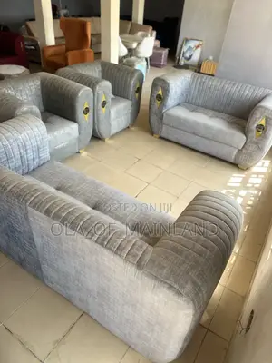 4 Seater of Chairs