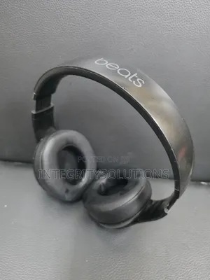 Headphone. Beat by Dr Dre