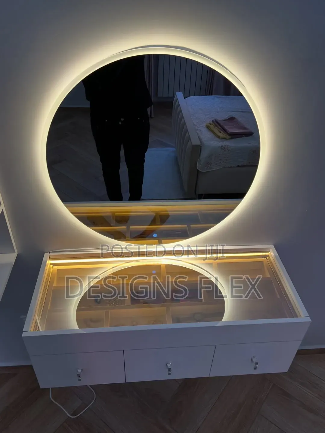 Dressing Mirror