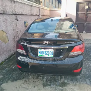 Hyundai Accent 2012 Black