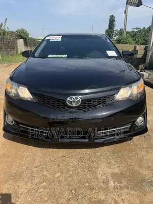Toyota Camry SE 4dr Sedan (2.5L 4cyl 6A) 2012 Black