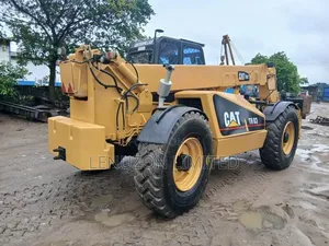 Heavy Duty Forklift for Rent