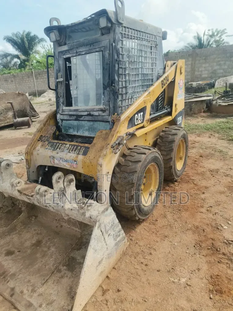 Mini Payloader for Rent