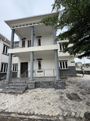 4bdrm Duplex in Idu for sale