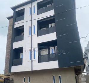 2bdrm Apartment in Sabo / Yaba for sale