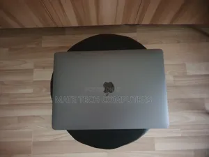 Laptop Apple MacBook Pro 2017 8GB Intel Core i5 SSD 256GB