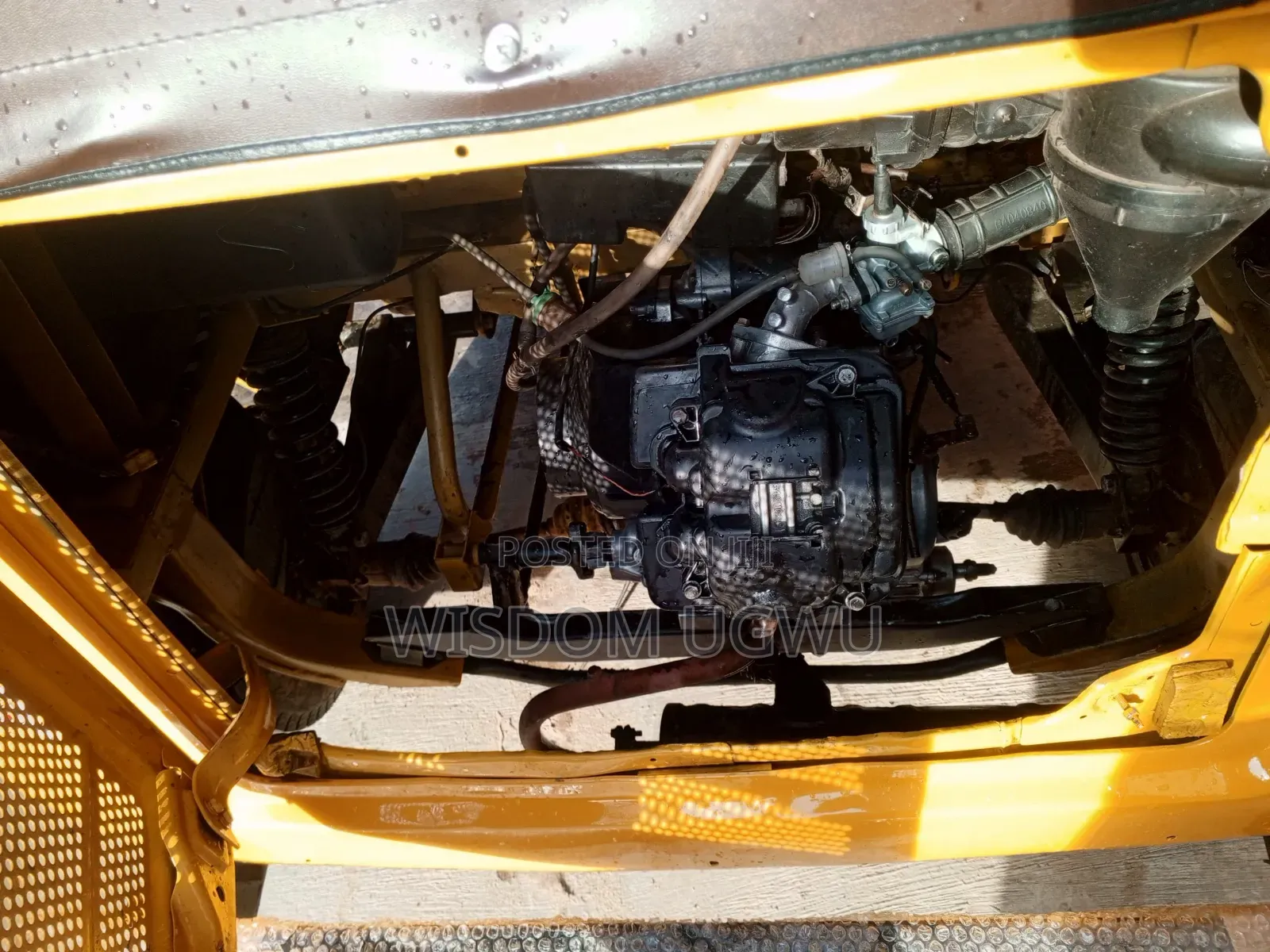 TVS King Deluxe Plus iTouch Start 2023 Yellow