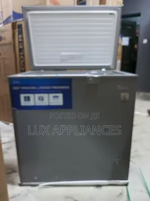 Midea 197l Commercial Chest Freezer