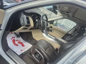 Land Rover Range Rover Sport HSE 4x4 (3.0L 6cyl 8A) 2016 White