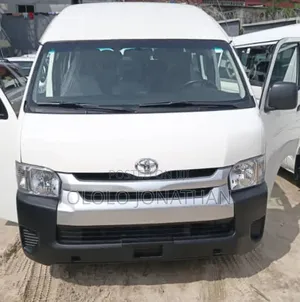 Toyota HiAce 2012 White
