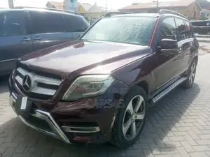 Mercedes-Benz GLK-Class 2010 Red