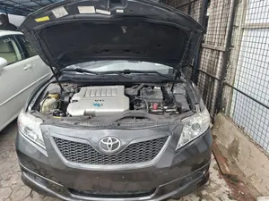 Toyota Camry LE 4dr Sedan (2.4L 4cyl 5A) 2007 Gray