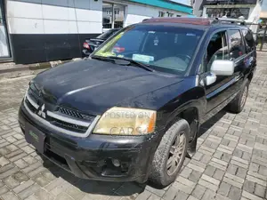 Mitsubishi Jeep 2006 Black