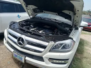Mercedes-Benz GL-Class GL 450 2013 White