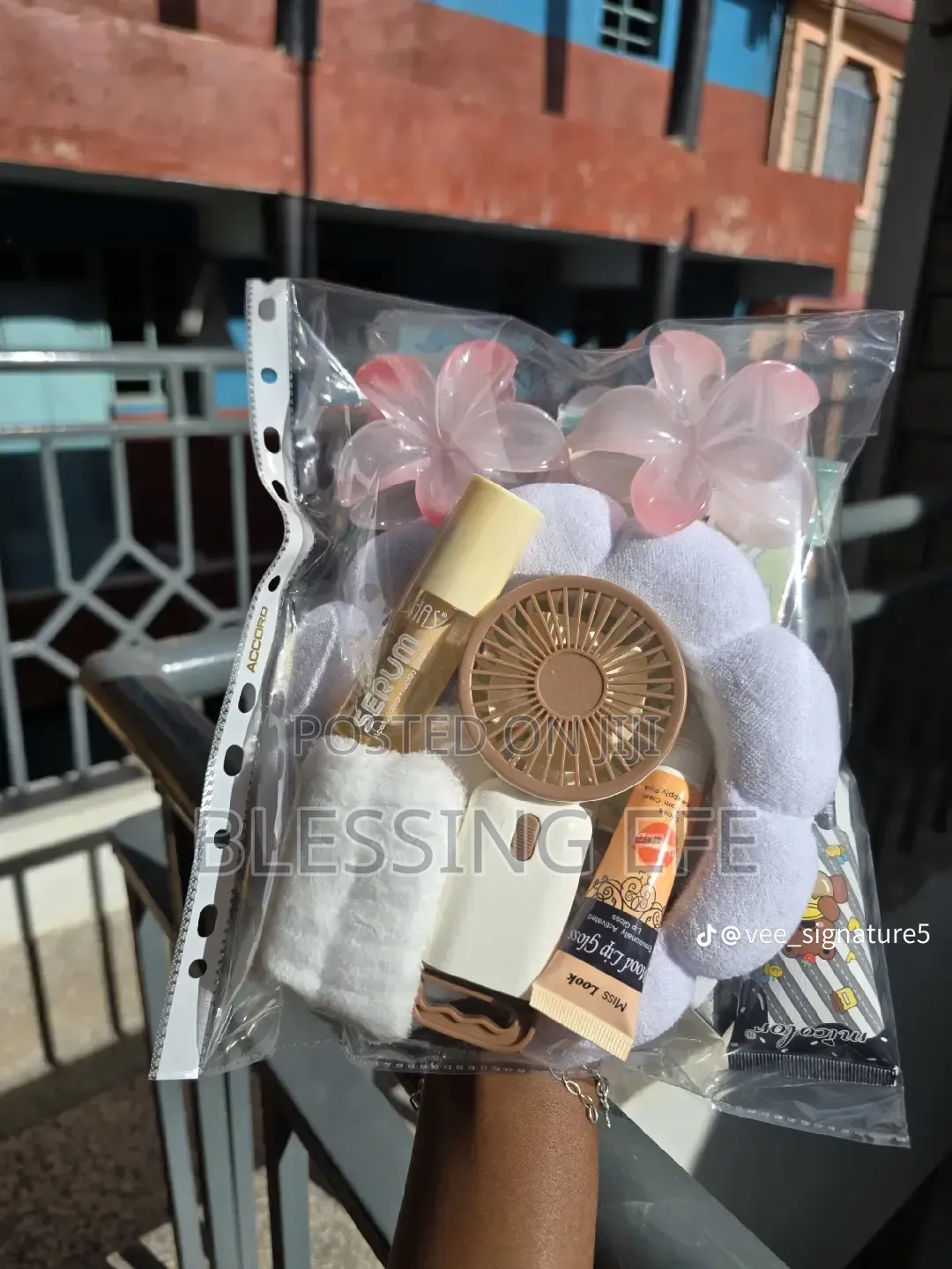 Gift Packages and Boxes